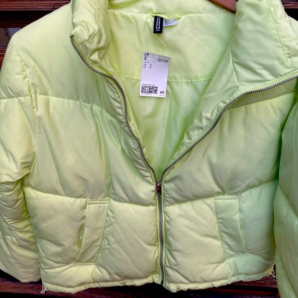 H&M Oversized Puffer Jacket Size Small
